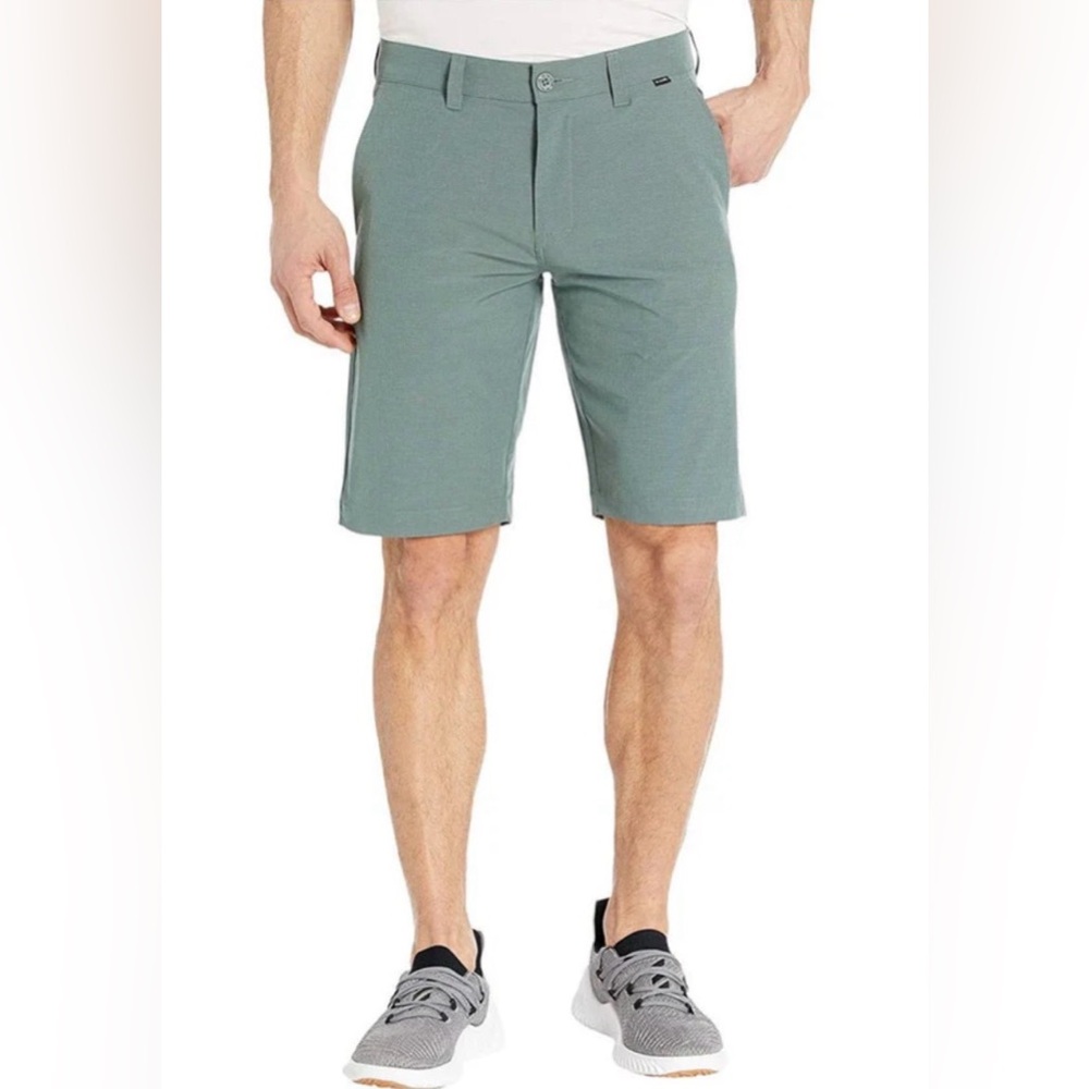 Travis Mathew Beck Golf Shorts In Balsam Green Men's Size 40 Inseam 10” NWT